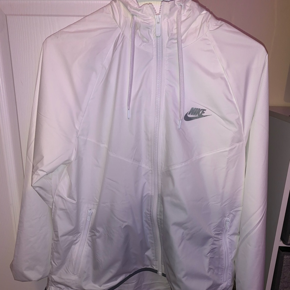 Women’s Nike Windbreaker